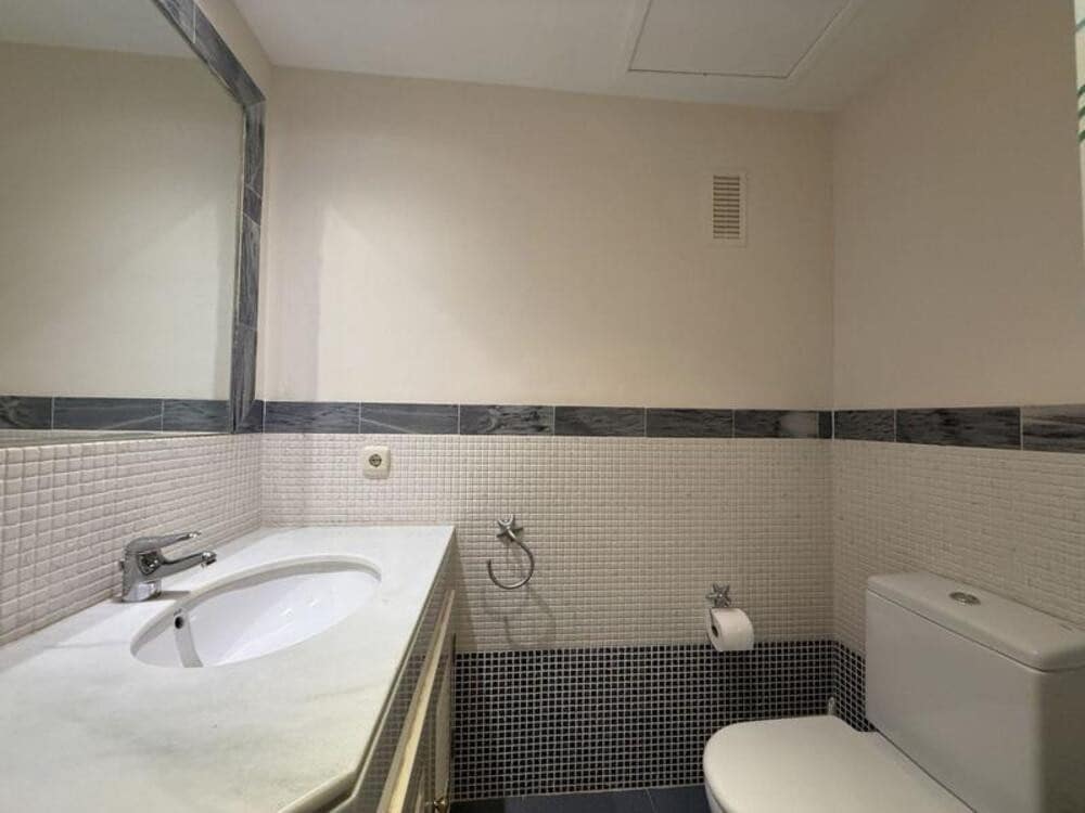 3 bedroom Penthouse for sale in Guadalmina with pool garage - € 595,000 (Ref: 9861467)