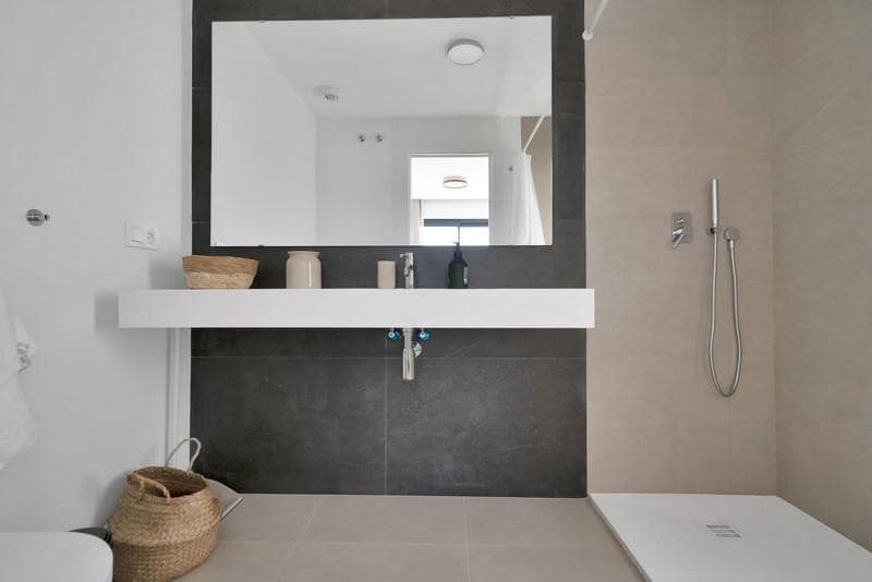 3 bedroom Semi-detached Villa for rent in Estepona with pool garage - € 5,000 (Ref: 9861468)