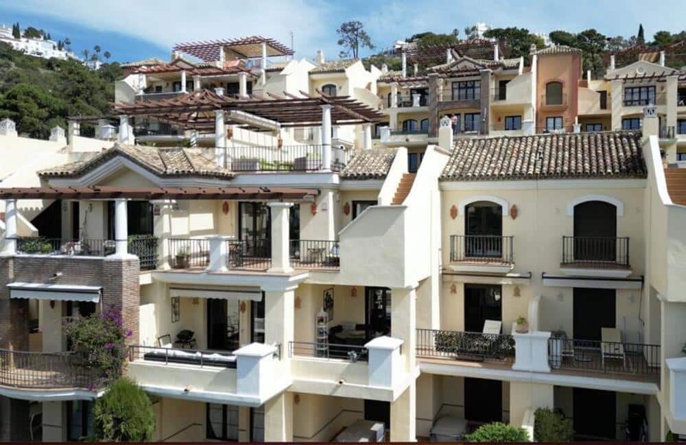3 bedroom Apartment for sale in Bel-Air with pool garage - € 559,000 (Ref: 9863945)