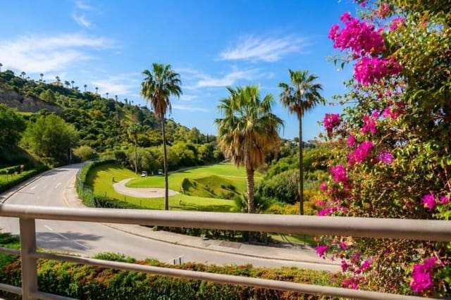3 sovrum Lägenhet till salu i Bel-Air, Estepona med pool garage - 559 000 € (Ref: 9863945)