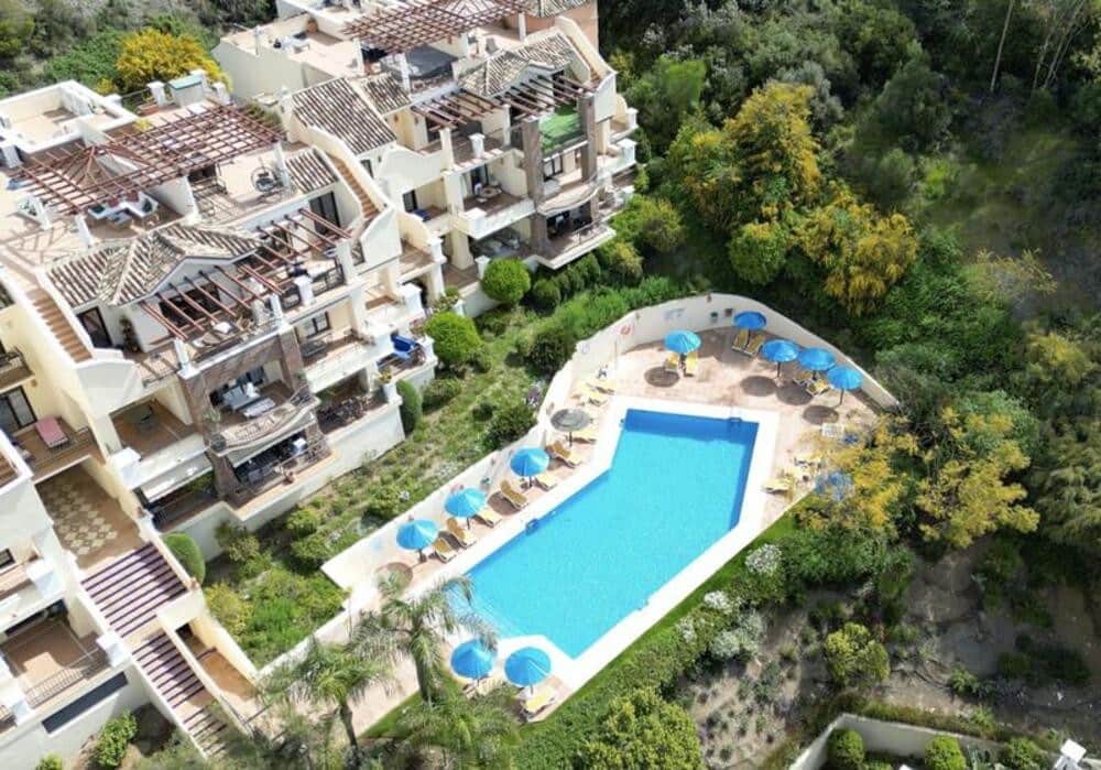 3 bedroom Apartment for sale in Bel-Air with pool garage - € 559,000 (Ref: 9863945)