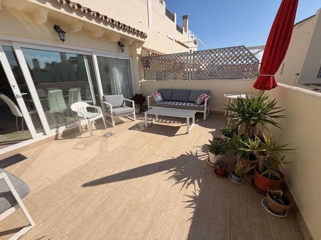 4 makuuhuone Omakotitalo myytävänä paikassa Calahonda, Mijas mukana uima-altaan 
autotalli - 550 000 € (Ref: 9863946)