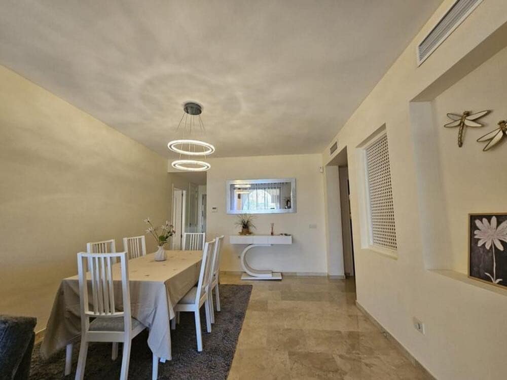 3 bedroom Apartment for rent in El Paraiso with pool - € 3,000 (Ref: 9863948)