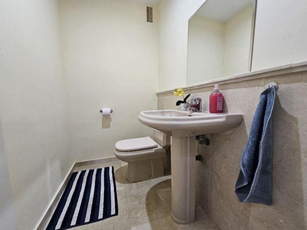 3 bedroom Apartment for rent in El Paraiso with pool - € 3,000 (Ref: 9863948)