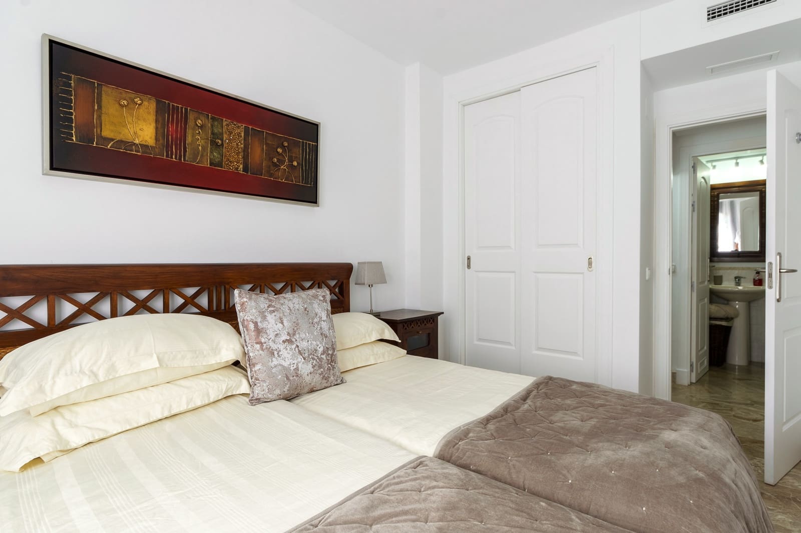 2 bedroom Apartment for holiday rental in Buenas Noches with pool garage - € 1,200 (Ref: 9863950)