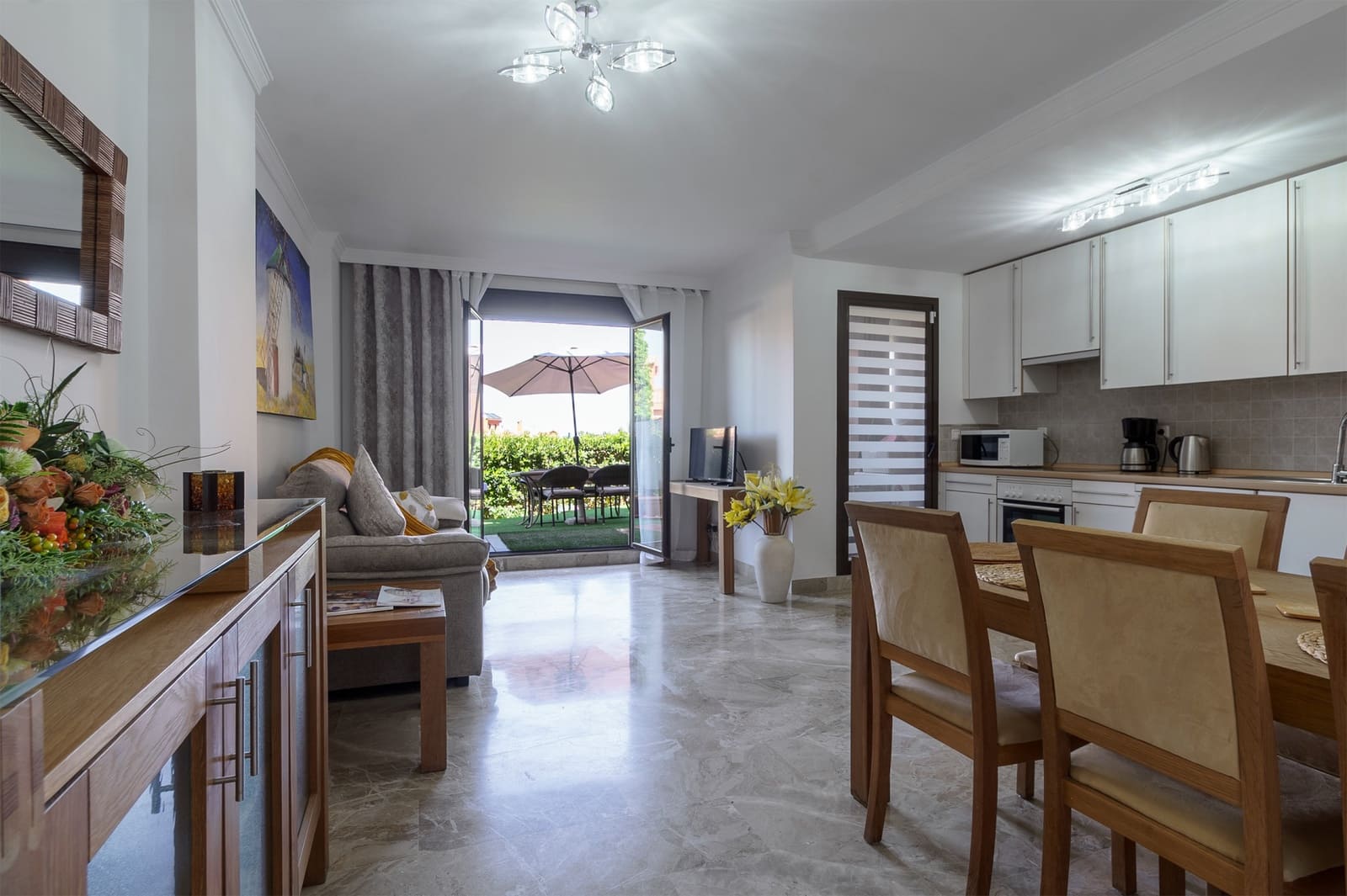 2 bedroom Apartment for holiday rental in Buenas Noches with pool garage - € 1,200 (Ref: 9863950)