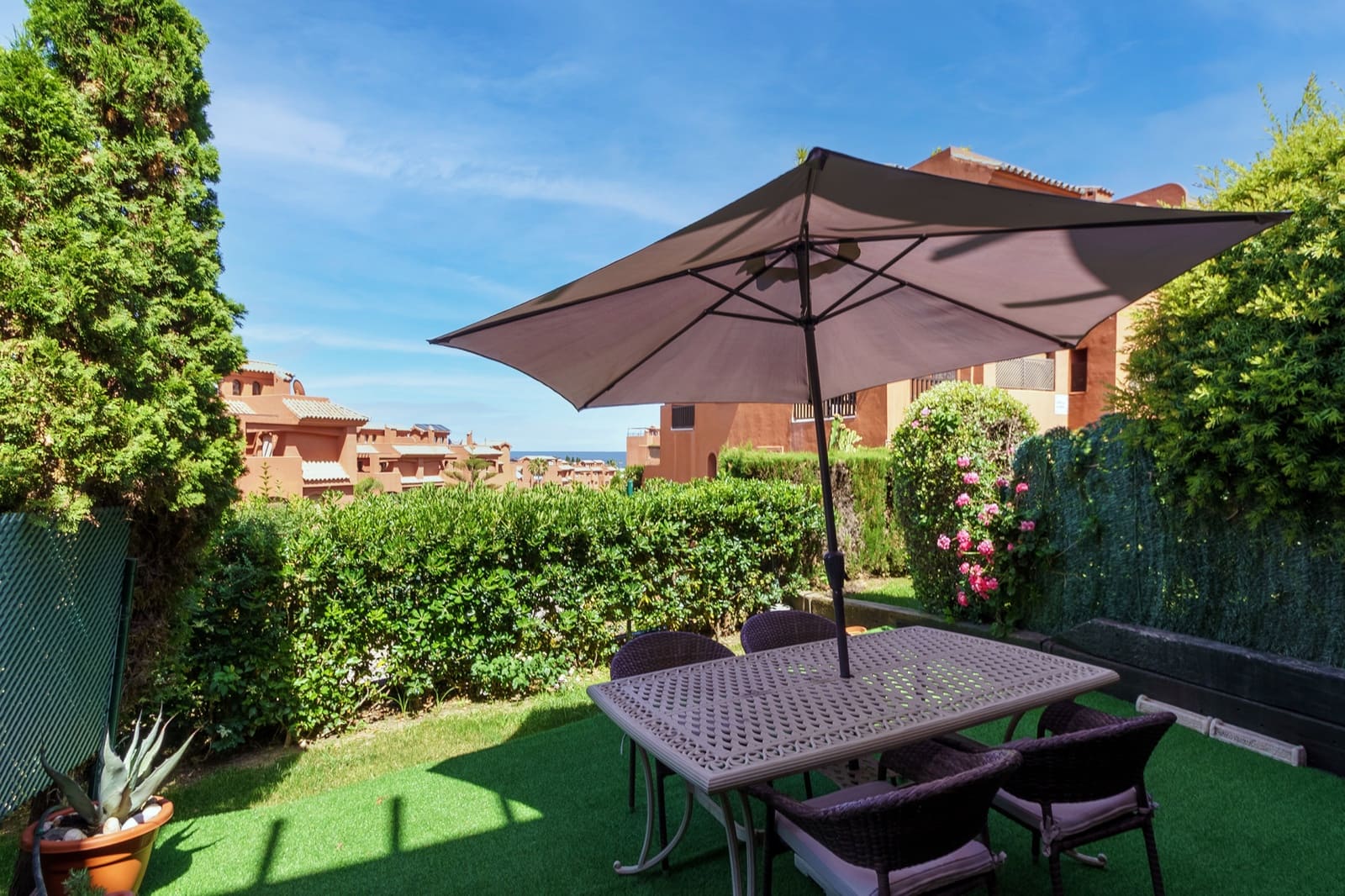 2 bedroom Apartment for holiday rental in Buenas Noches with pool garage - € 1,200 (Ref: 9863950)