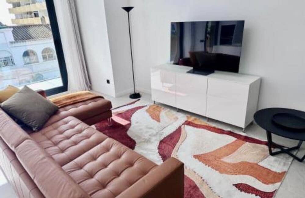 3 bedroom Apartment for holiday rental in Marbella with pool garage - € 2,500 (Ref: 9863952)