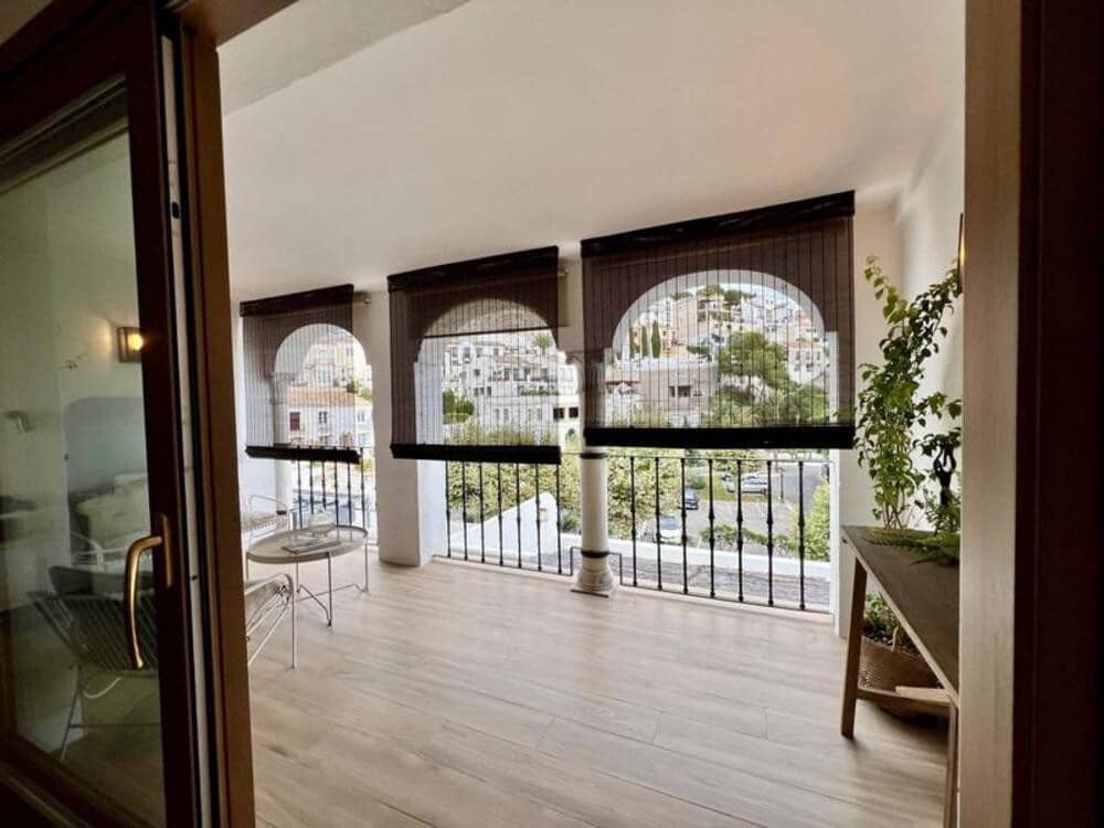 2 bedroom Apartment for rent in La Heredia with pool garage - € 2,800 (Ref: 9866360)