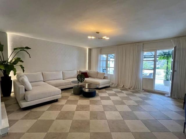 2 bedroom Apartment for rent in La Heredia, Benahavís with pool garage - € 2,800 (Ref: 9866360)