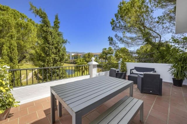 4 quarto Casa em Banda para venda em La Quinta, Benahavís com garagem - 875 000 € (Ref: 9866362)