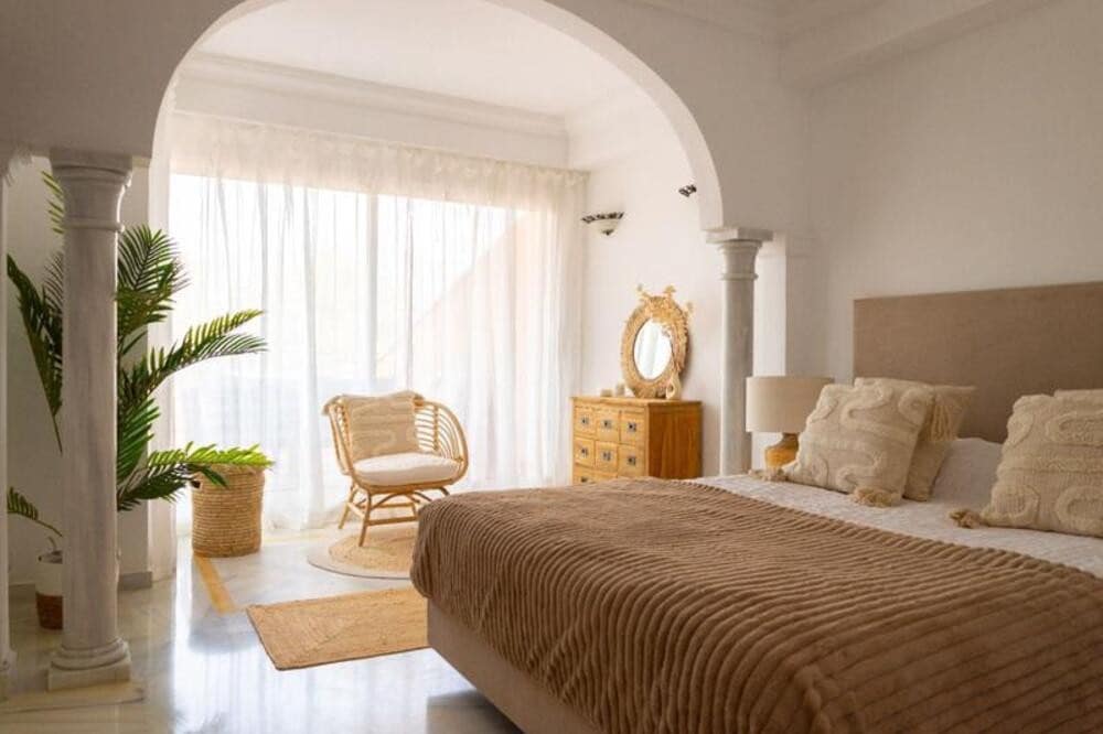 2 slaapkamer Appartement te koop in Marbella met zwembad garage - € 549.000 (Ref: 9866365)