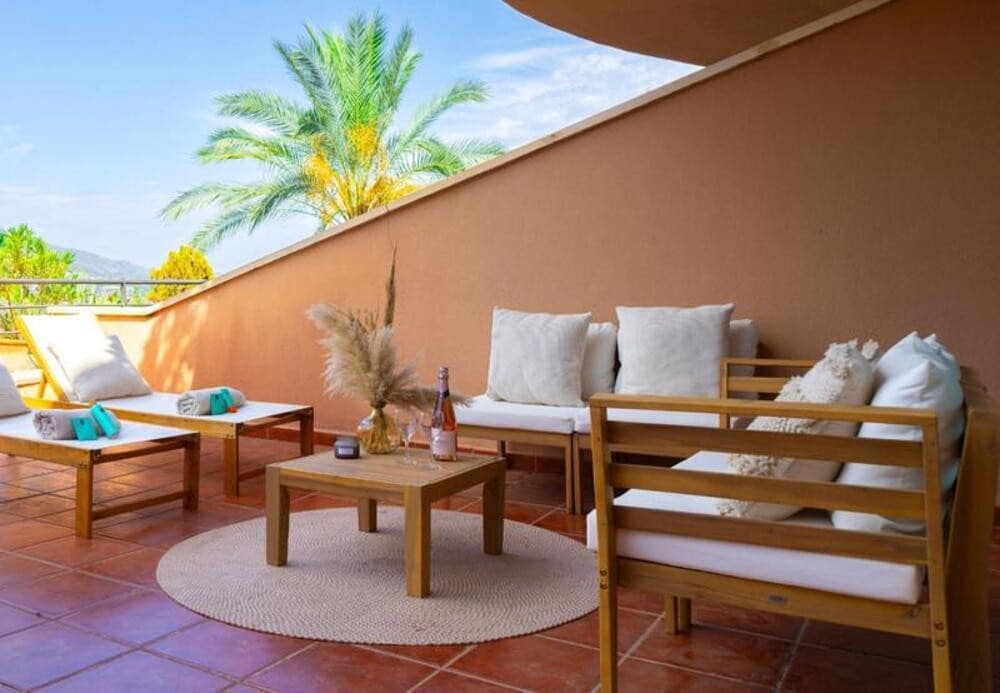 2 slaapkamer Appartement te koop in Marbella met zwembad garage - € 549.000 (Ref: 9866365)