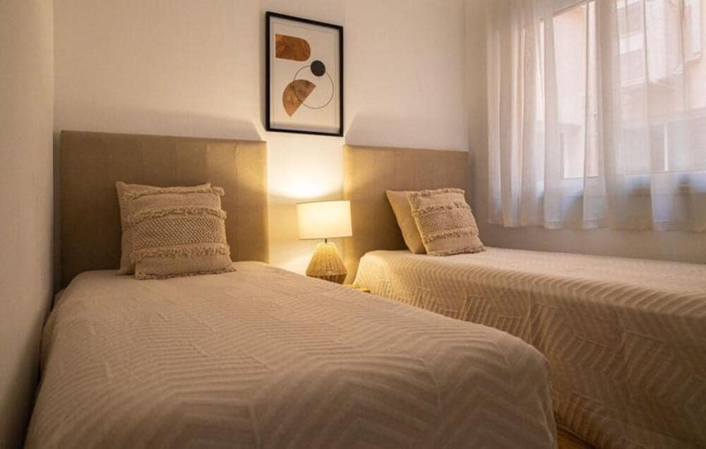 2 slaapkamer Appartement te koop in Marbella met zwembad garage - € 549.000 (Ref: 9866365)