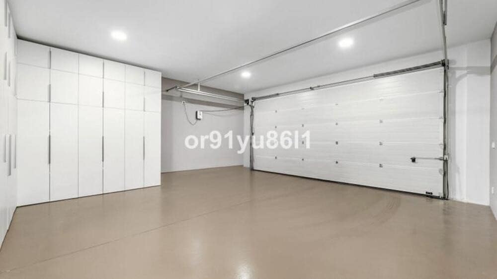 4 sypialnia Willa na sprzedaż w Marbella z basenem garażem - 3 995 000 € (Ref: 9868125)