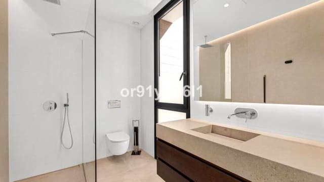 4 sypialnia Willa na sprzedaż w La Merced, Marbella z basenem garażem - 3 995 000 € (Ref: 9868125)
