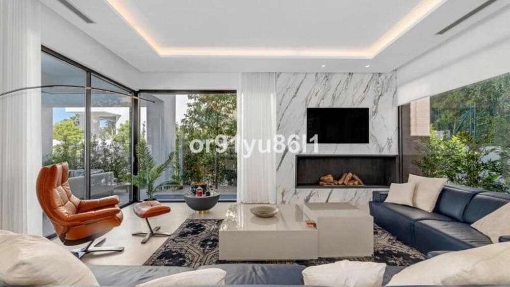 4 sypialnia Willa na sprzedaż w Marbella z basenem garażem - 3 995 000 € (Ref: 9868125)
