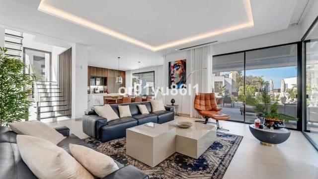 4 sypialnia Willa na sprzedaż w La Merced, Marbella z basenem garażem - 3 995 000 € (Ref: 9868125)
