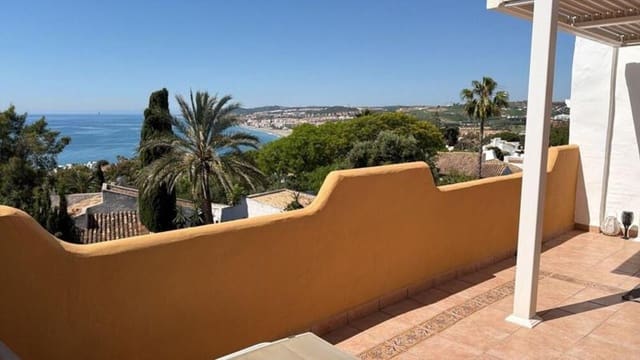 3 soverom Leilighet til leie i Casares Pueblo, Casares med svømmebasseng garasje - € 2 300 (Ref: 9868128)
