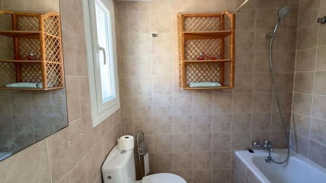 3 soverom Leilighet til leie i Casares Pueblo, Casares med svømmebasseng garasje - € 2 300 (Ref: 9868128)