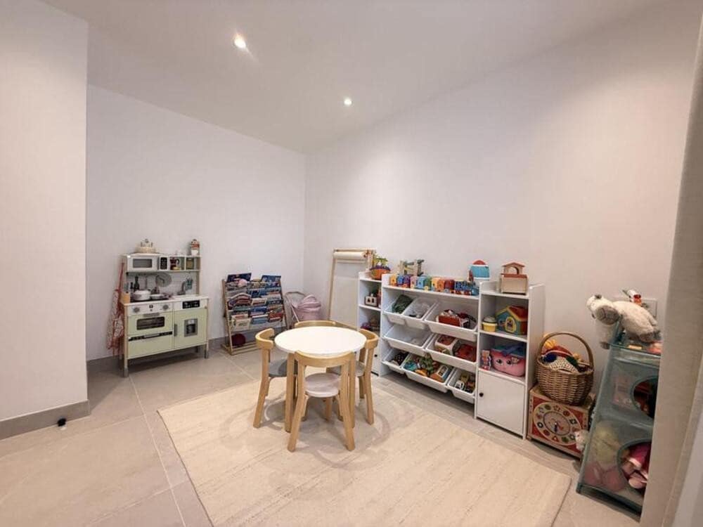 4 slaapkamer Huis te koop in Benahavis met zwembad garage - € 750.000 (Ref: 9868129)