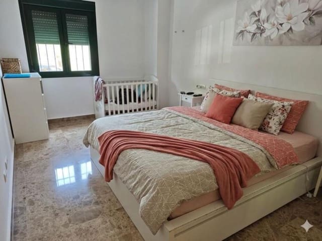 3 soveværelse Lejlighed til leje i Nueva Alcántara, Marbella med swimmingpool - € 2.800 (Ref: 9868130)