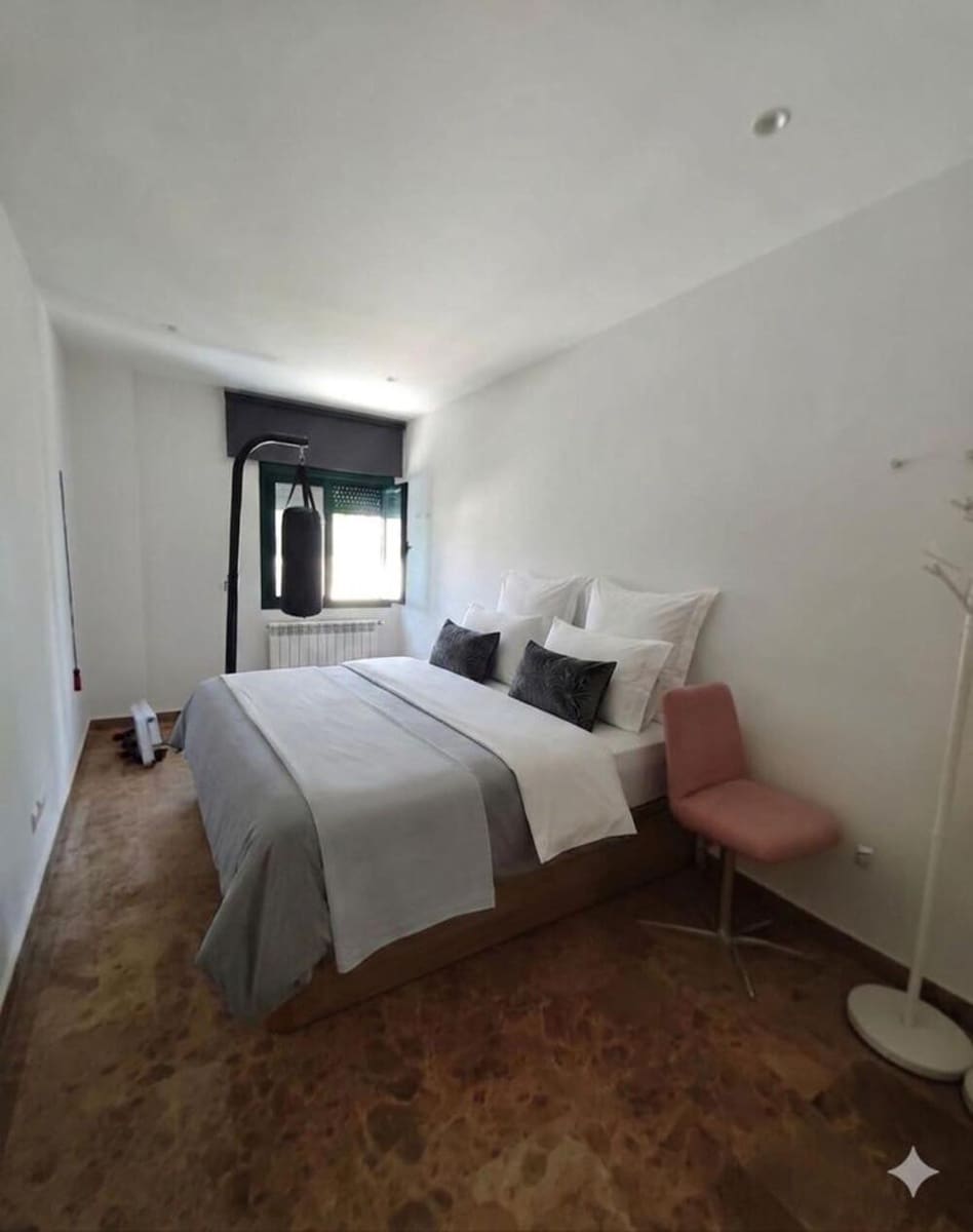 3 makuuhuone Huoneisto vuokrattavana paikassa San Pedro de Alcantara mukana uima-altaan - 2 800 € (Ref: 9868130)