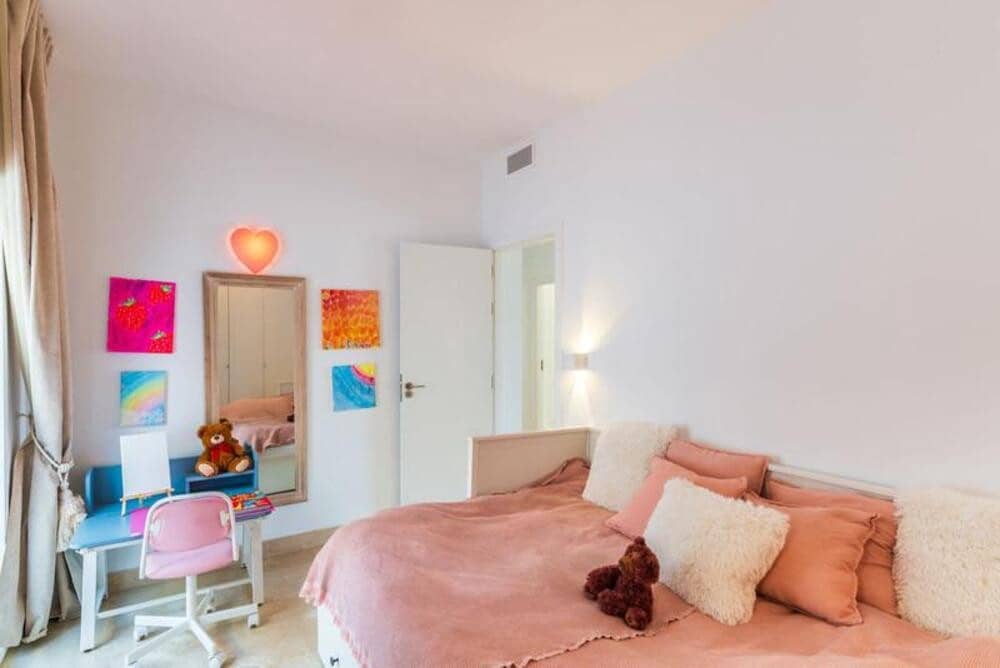 3 Zimmer Apartment zu verkaufen in Benahavis mit Pool Garage - 750.000 € (Ref: 9868132)