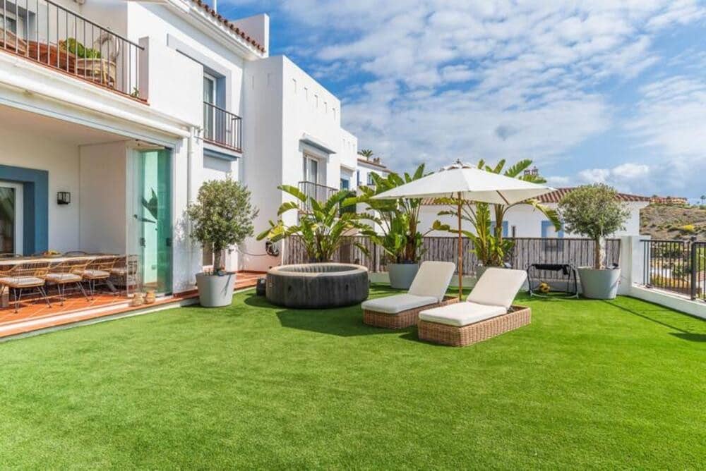 3 slaapkamer Appartement te huur in Benahavis met zwembad garage - € 3.800 (Ref: 9868133)