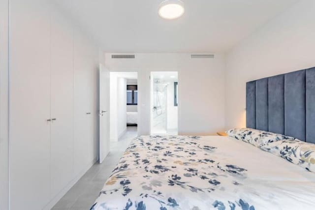 Apartamento de 3 habitaciones en La Concha - Resina Golf, Estepona en alquiler con piscina garaje - 3.500 € (Ref: 9872886)