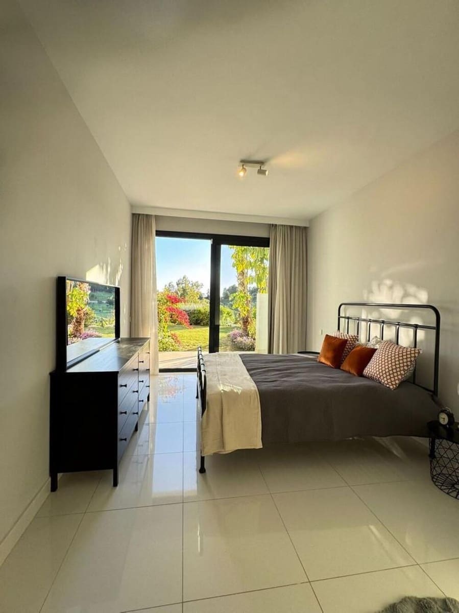 2 slaapkamer Appartement te huur in Atalaya-Isdabe met zwembad garage - € 3.500 (Ref: 9872888)