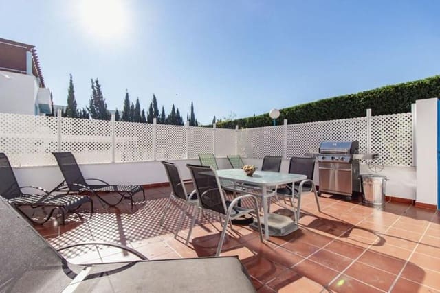 4 soveværelse Byhus til salg i Bel-Air, Estepona med swimmingpool garage - € 590.000 (Ref: 9875611)