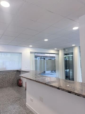 Erhverv til salg i Ricardo Soriano, Marbella - € 540.000 (Ref: 9875612)