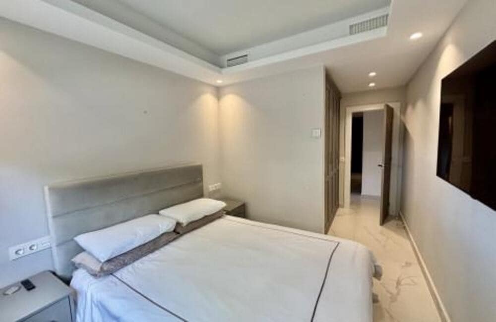 4 camera da letto Appartamento da affittare in San Pedro de Alcantara con piscina garage - 5.500 € (Rif: 9875613)