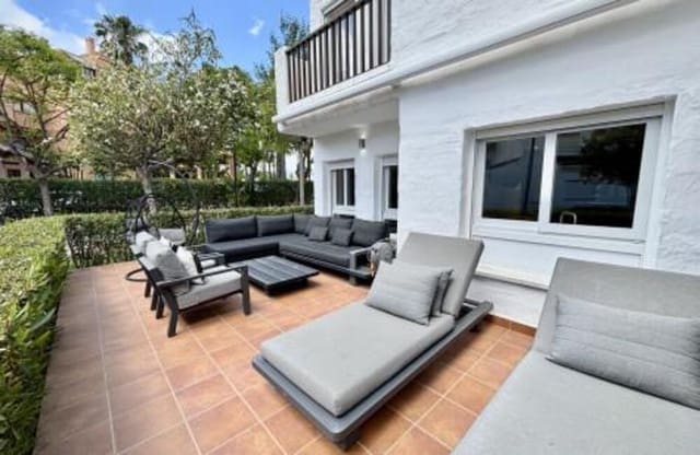 4 camera da letto Appartamento da affittare in San Pedro de Alcántara Pueblo, Marbella con piscina garage - 5.500 € (Rif: 9875613)