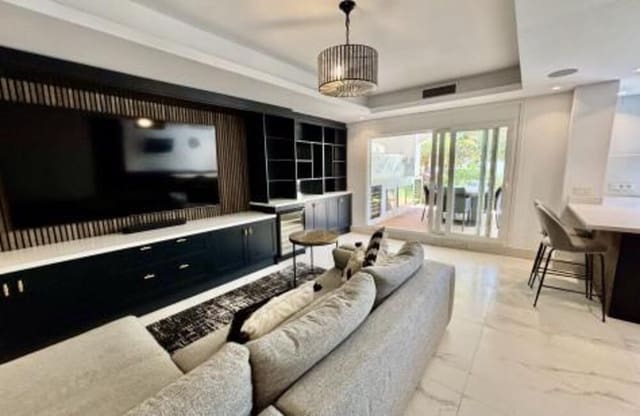 4 camera da letto Appartamento da affittare in San Pedro de Alcántara Pueblo, Marbella con piscina garage - 5.500 € (Rif: 9875613)