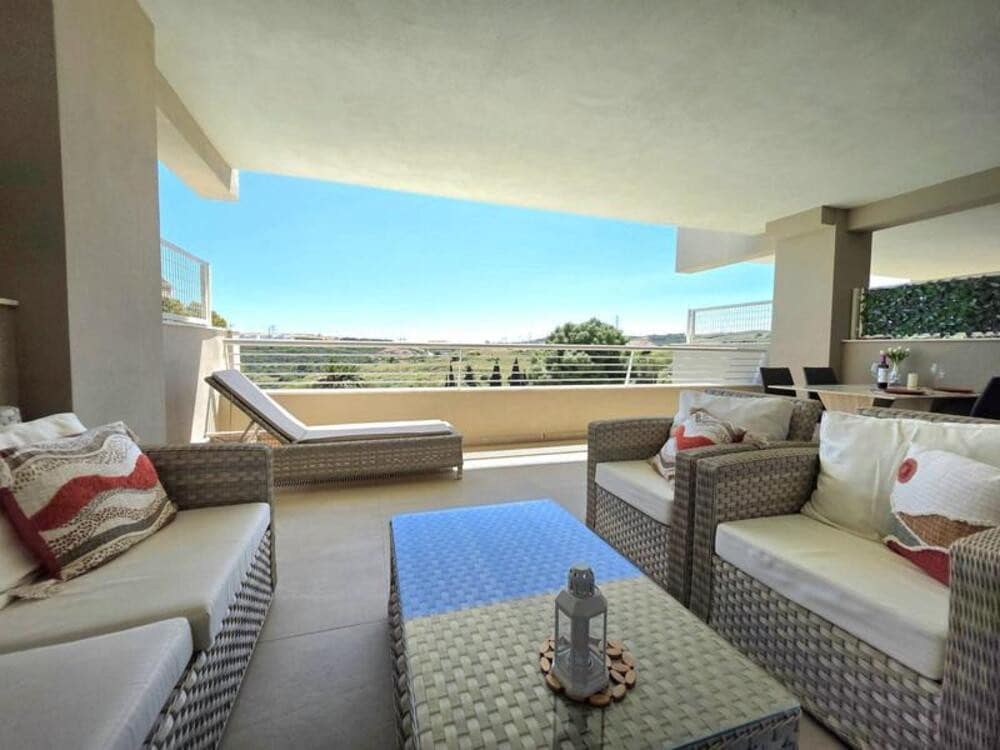 2 chambre Appartement à vendre à Estepona avec piscine garage - 593 000 € (Ref: 9875614)