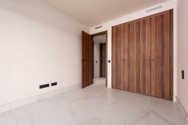 3 slaapkamer Appartement te huur in Nueva Alcántara, Marbella met zwembad garage - € 3.950 (Ref: 9875617)