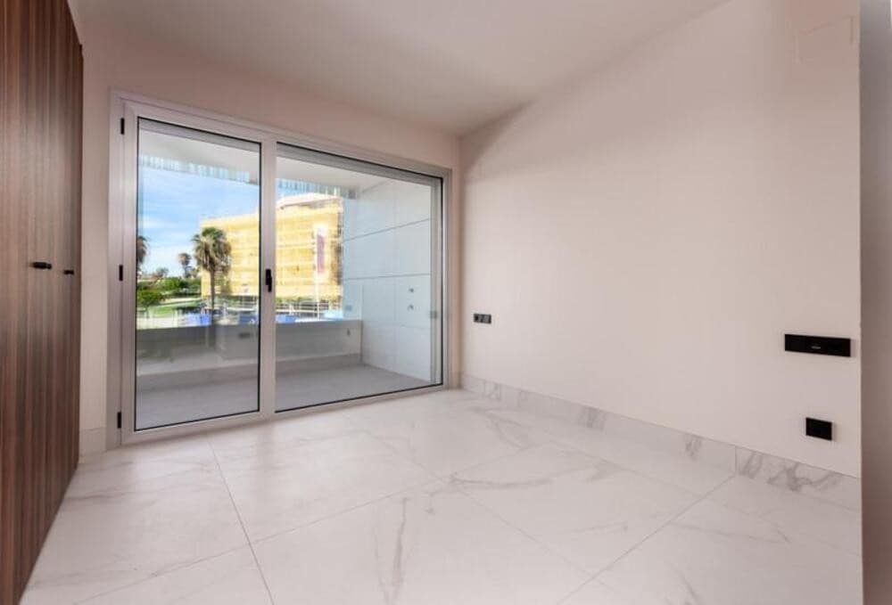 3 camera da letto Appartamento da affittare in San Pedro de Alcantara con piscina garage - 3.950 € (Rif: 9875617)