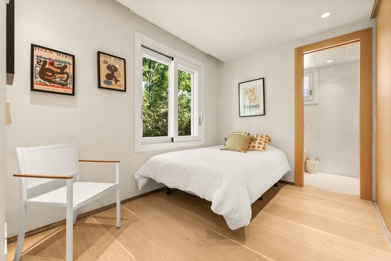 4 soveværelse Villa til leje i Guadalmina med swimmingpool garage - € 8.000 (Ref: 9877799)