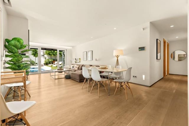 4 soveværelse Villa til leje i Guadalmina Alta, Marbella med swimmingpool garage - € 8.000 (Ref: 9877799)
