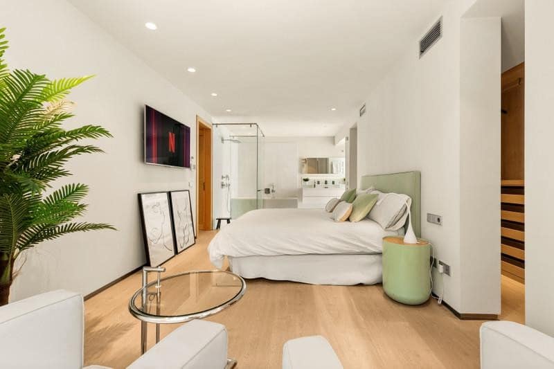 4 bedroom Villa for holiday rental in Guadalmina with pool garage - € 4,900 (Ref: 9877800)