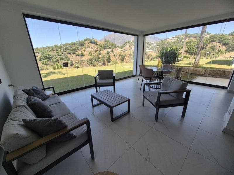 2 sypialnia Apartament do wynajęcia w Estepona z basenem garażem - 2 950 € (Ref: 9877801)