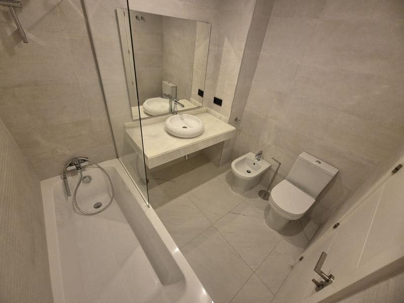 2 sypialnia Apartament do wynajęcia w Estepona z basenem garażem - 2 950 € (Ref: 9877801)
