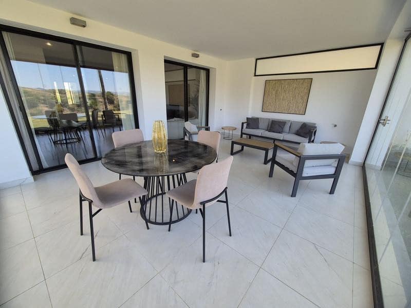 2 sypialnia Apartament do wynajęcia w Estepona z basenem garażem - 2 950 € (Ref: 9877801)