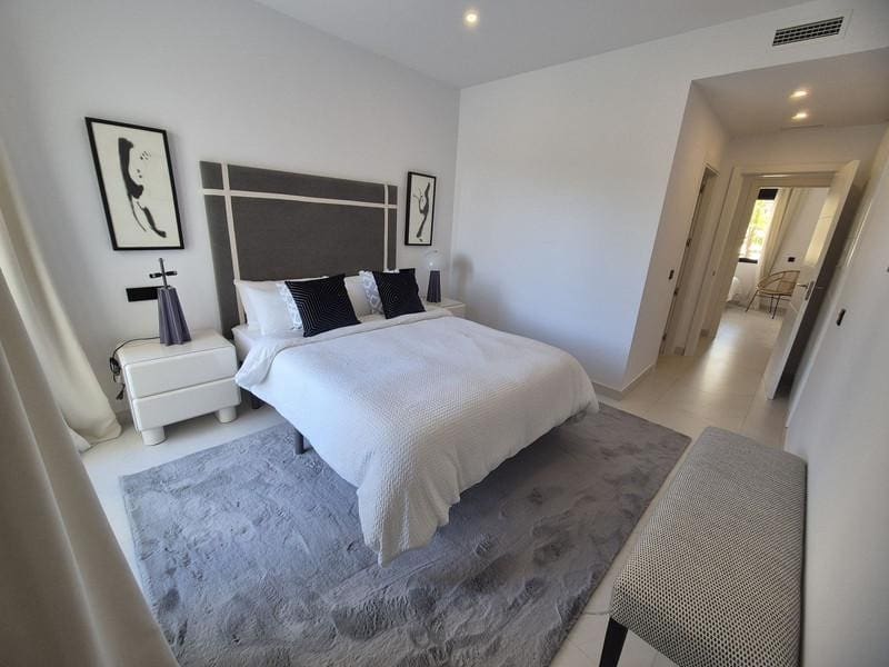 2 sypialnia Apartament do wynajęcia w Estepona z basenem garażem - 2 950 € (Ref: 9877801)