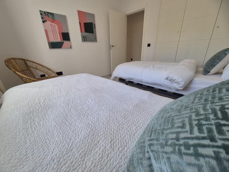 2 sypialnia Apartament do wynajęcia w Estepona z basenem garażem - 2 950 € (Ref: 9877801)