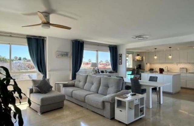 3 soveværelse Penthouse til salg i Guadalmina Alta, Marbella med swimmingpool garage - € 595.000 (Ref: 9877802)