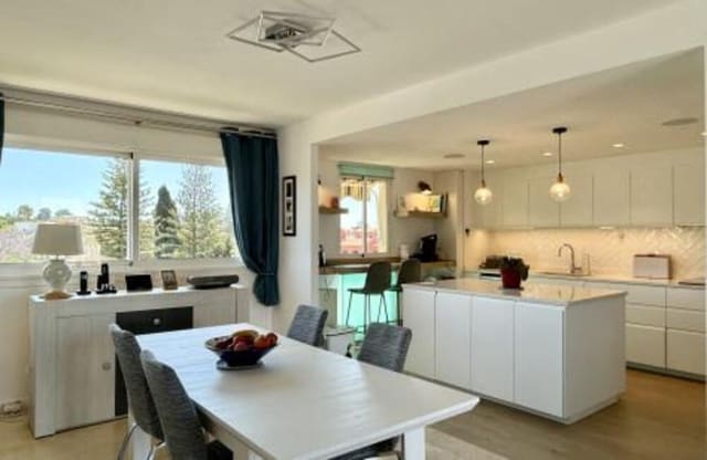 3 soveværelse Penthouse til salg i Guadalmina Alta, Marbella med swimmingpool garage - € 595.000 (Ref: 9877802)