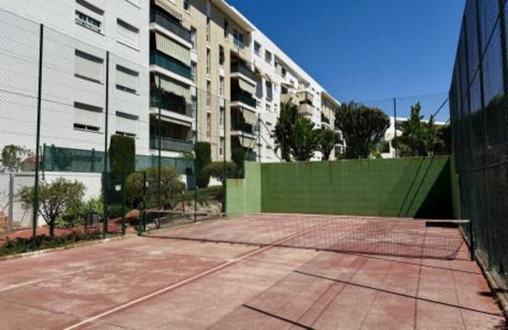 3 soveværelse Penthouse til salg i Guadalmina med swimmingpool garage - € 595.000 (Ref: 9877802)